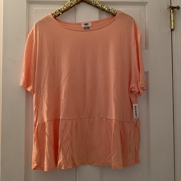 Old Navy Peplum Top Peach Size XXL NWT! - Picture 1 of 3